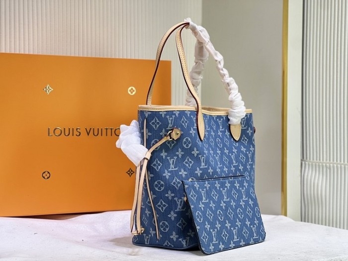 Louis Vuitton Handbags 008 (2022)