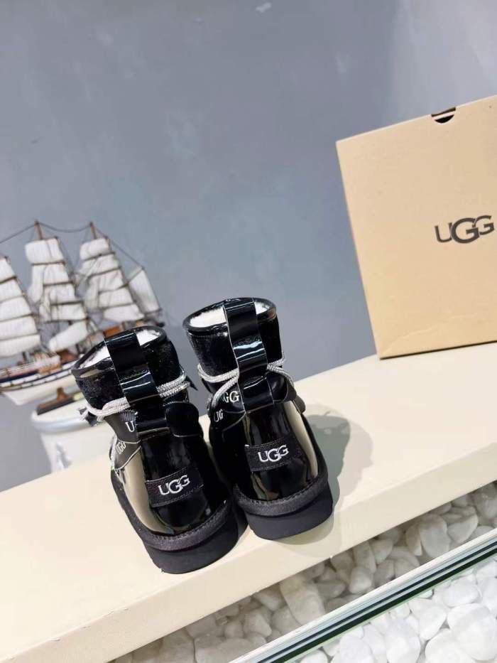 UGG Short Boost Women Shoes 0052 (2021)