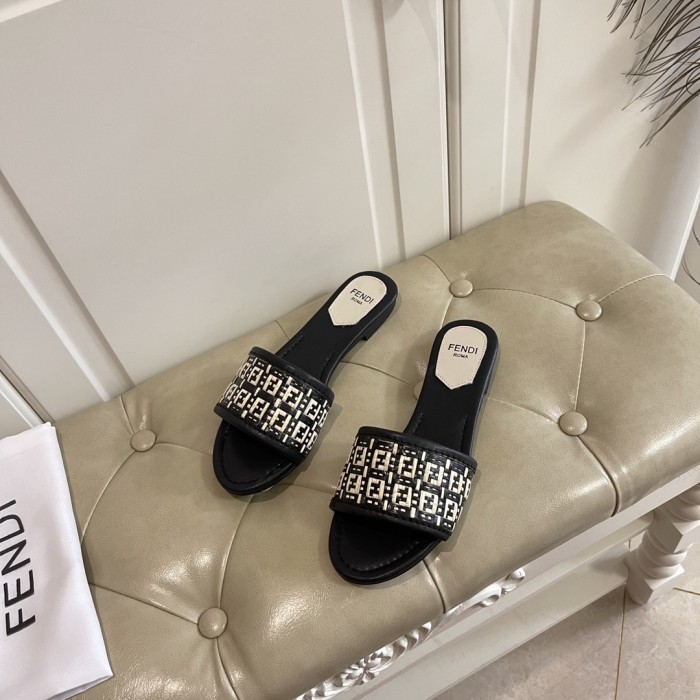 Fendi Slippers Women Shoes 0026（2021）