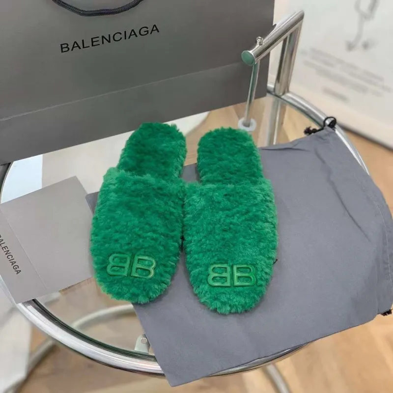 Balenciaga Hairy slippers 0019（2021）