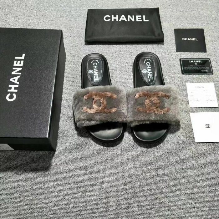 Chanel Hairy slippers 003