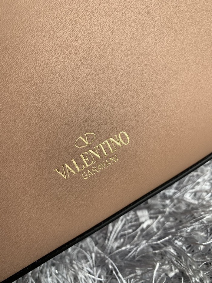Valentino Super High End Handbags 004（2022）