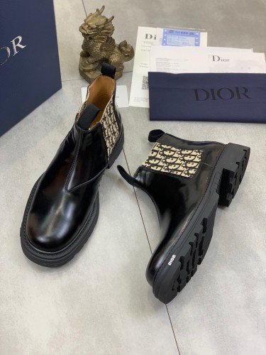 Dior Short Boost Men Shoes 009 (2021）
