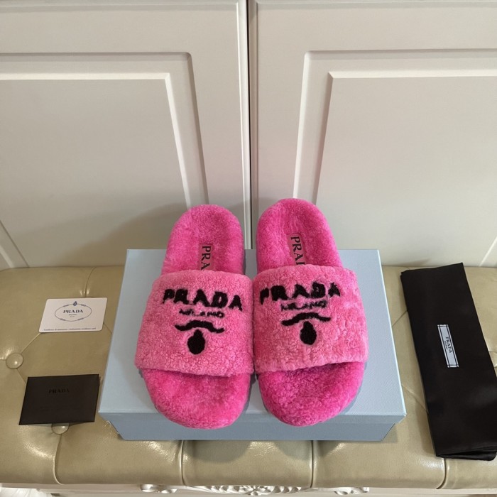 Prada Hairy slippers 001 (2021)