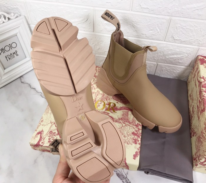 Dior Short Boost Women Shoes 001 (2021)