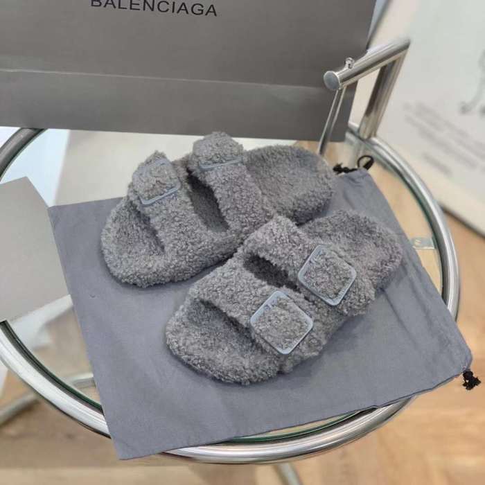 Balenciaga Hairy slippers 0016（2021）