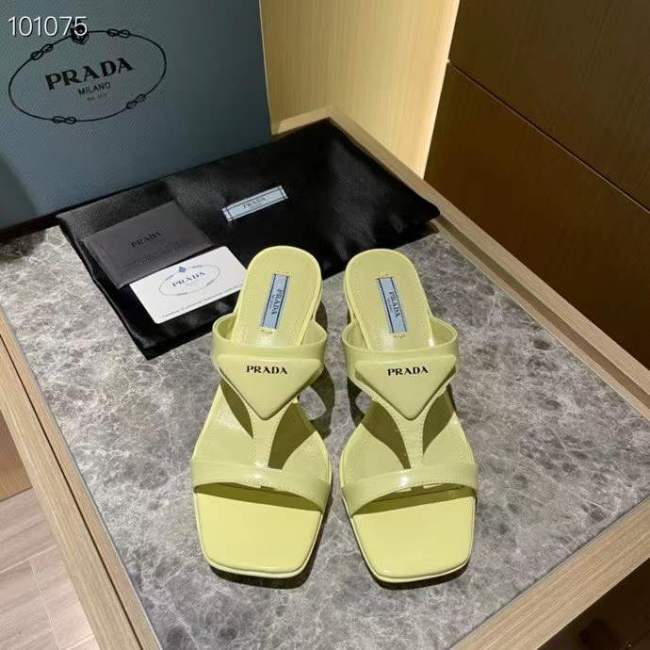 PRADA Slipper Women Shoes 007（2021）