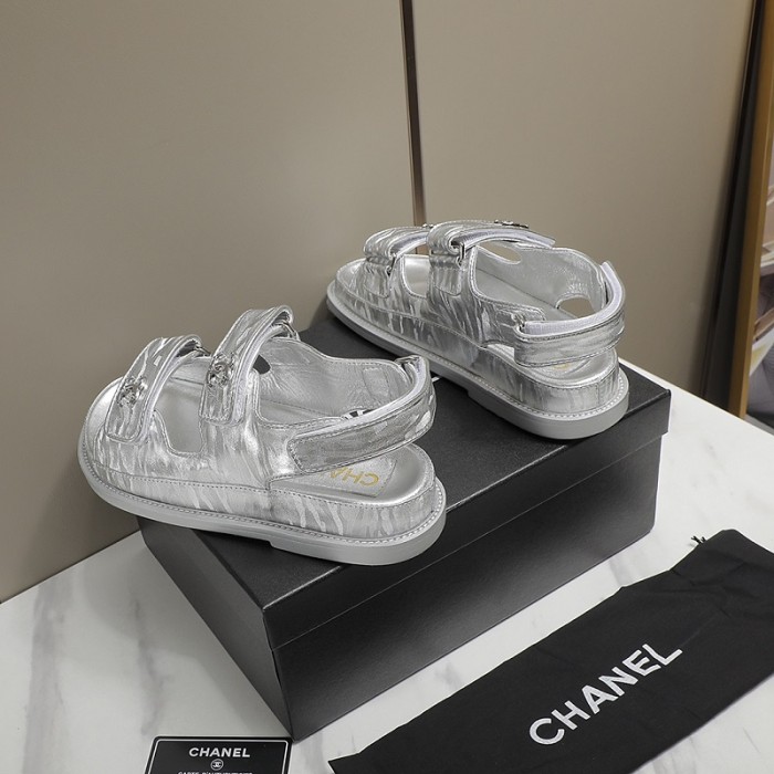 Chanel Slippers Women shoes 005 (2022)