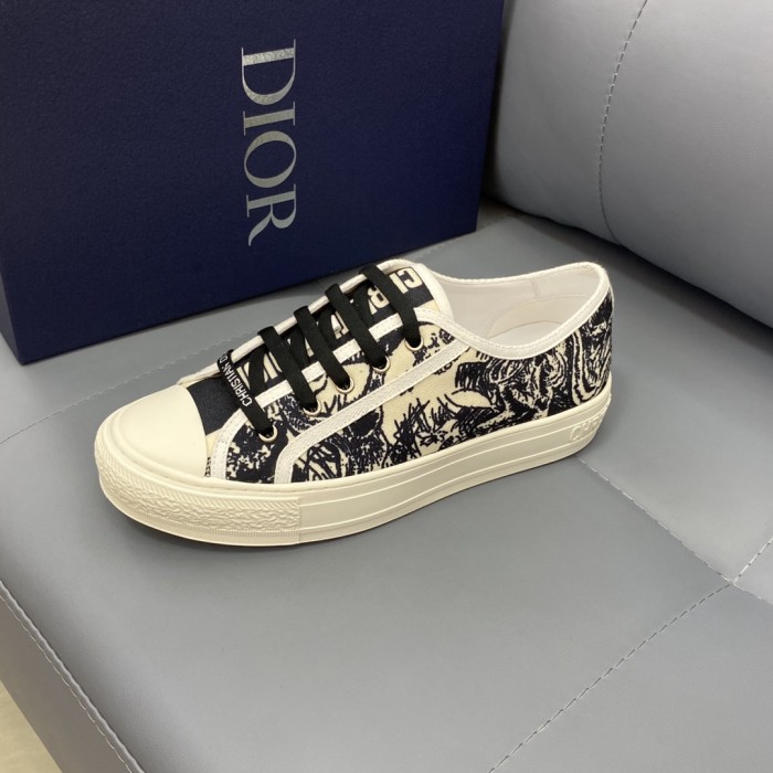 Dior Single shoes Men Shoes 0014 (2021）