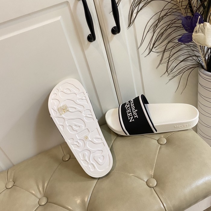Alexander McQueen Slipper Women Shoes 0011 （2021）