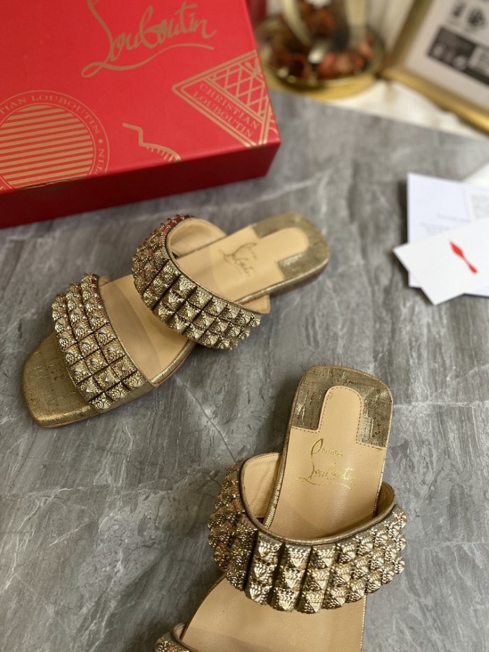 Christian Louboutin Slipper Women Shoes 003（2022）