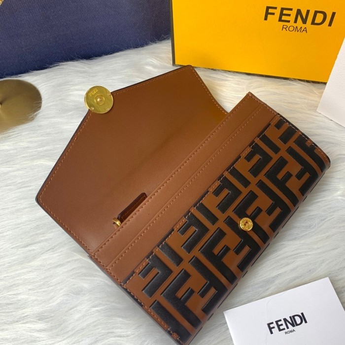 Fendi Wallets 004 (2022)