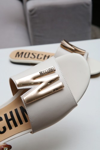 MOSCHINO Slipper Women Shoes 004（2021）