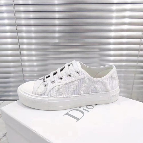 Dior Single shoes Women Shoes 0032 (2021)
