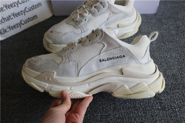 Authentic Balenciaga Shoes-004
