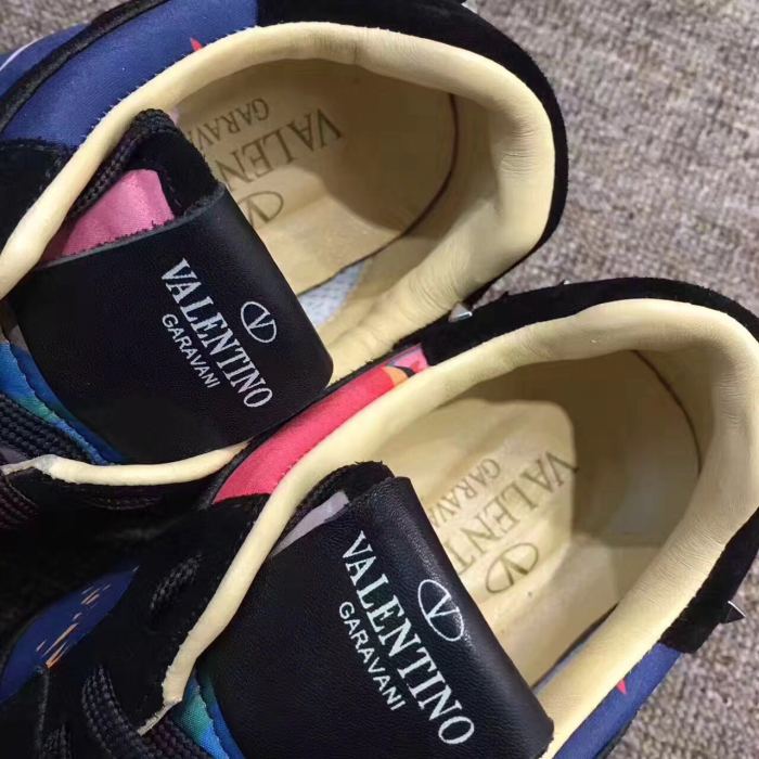 Valentino Studded Suede & Nylon Men and Women Sneakers-015