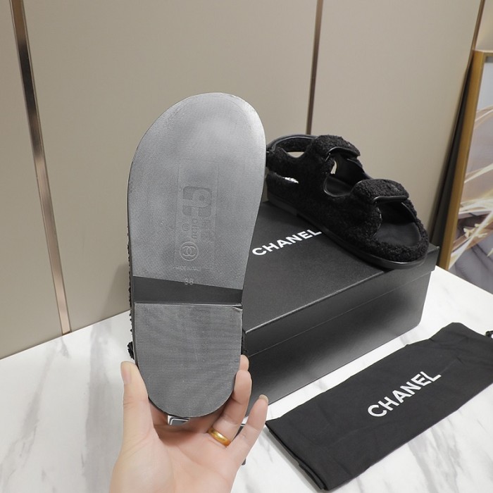 Chanel Slippers Women shoes 001 (2022)