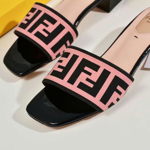 Fendi Slipper Women Shoes 004