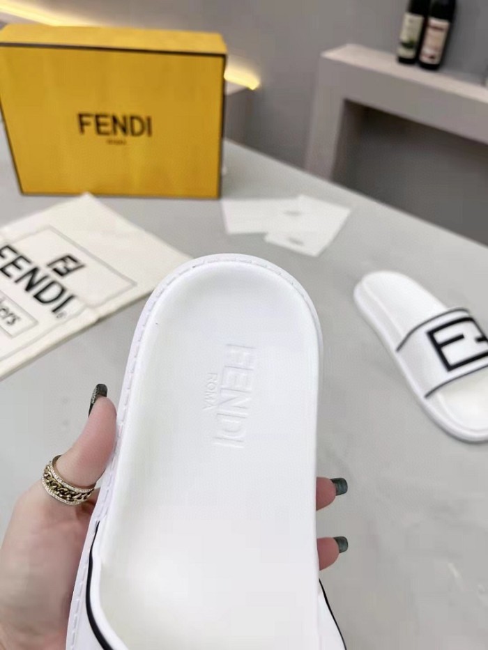 Fendi Slipper Men Shoes 0039（2022）