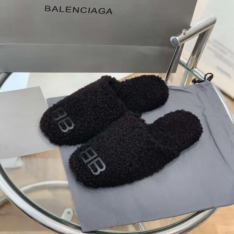 Balenciaga Hairy slippers 0015（2021）