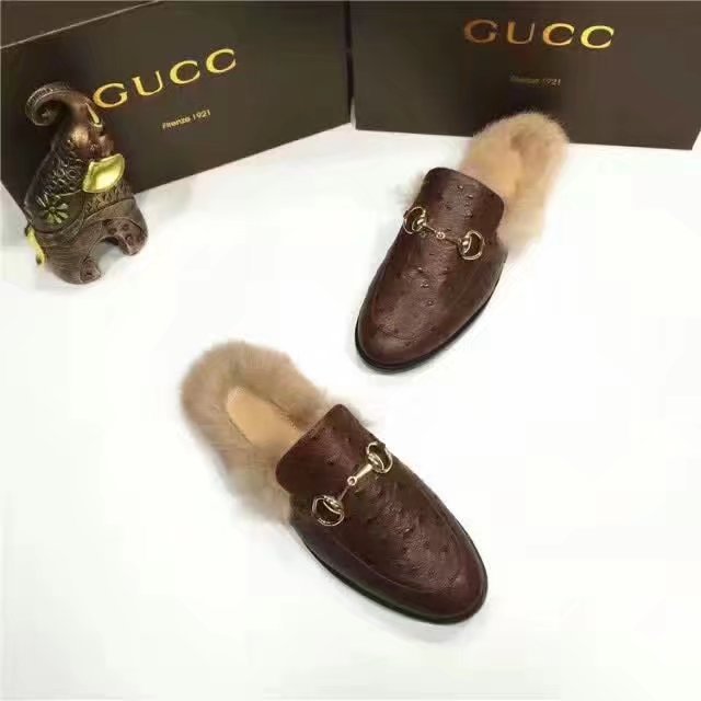 Gucci Hairy slippers 0033