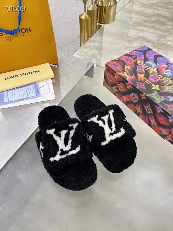 LV Hairy slippers 0027 (2021)