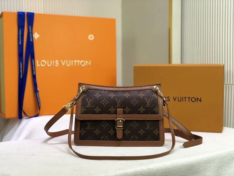 Louis Vuitton Handbags 0049 (2022)