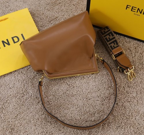 Fendi Handbag 0030（2021）