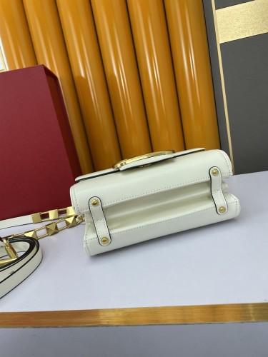 Valentino Handbags 005（2022）