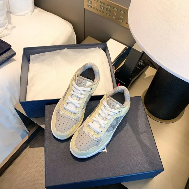 Super High End Dior Men And Women Shoes 0028 (2021)