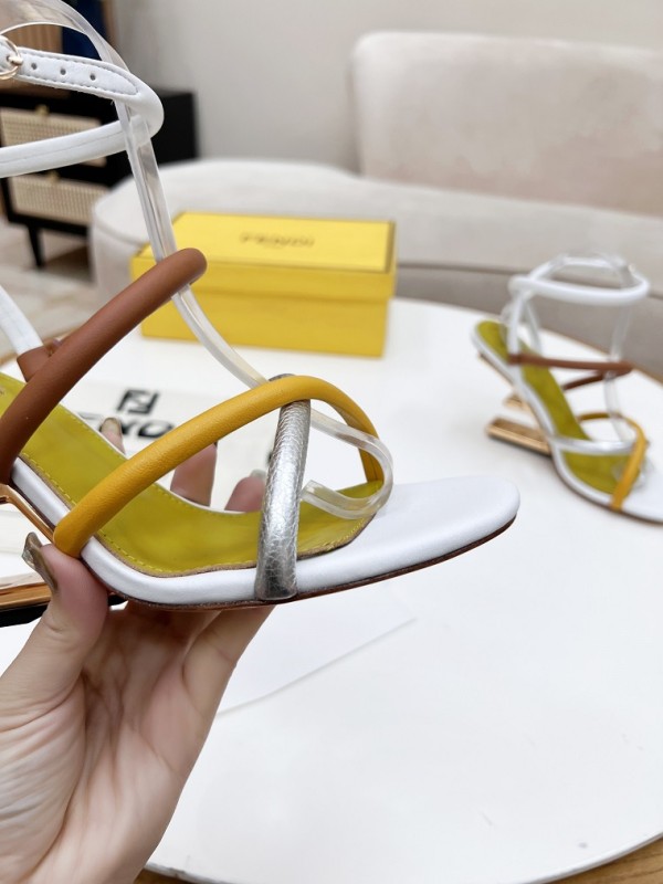Fendi Slippers Women Shoes 0010（2022）