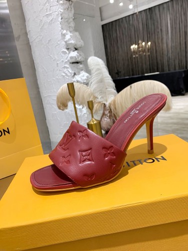 LV Slipper Women Shoes 0010（2021）
