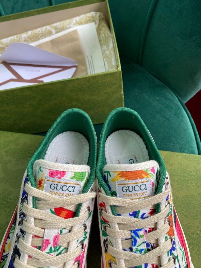 Super High End Gucci Men And Women Shoes 0087 (2021)