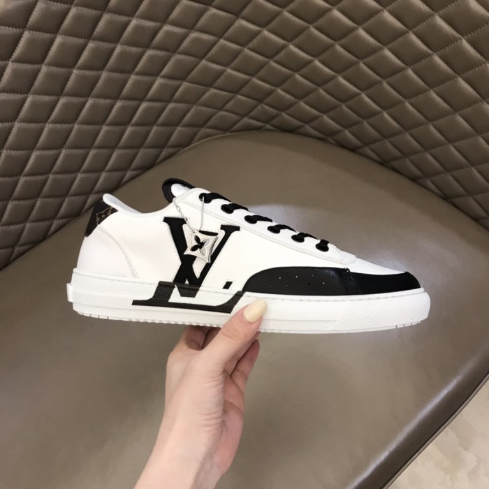 Super High End LV Men And Women Shoes 002 (2021)