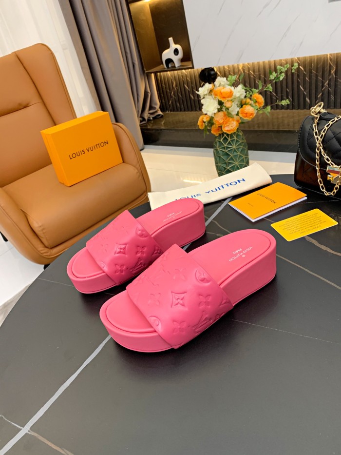 LV Slipper Women Shoes 0027（2021）