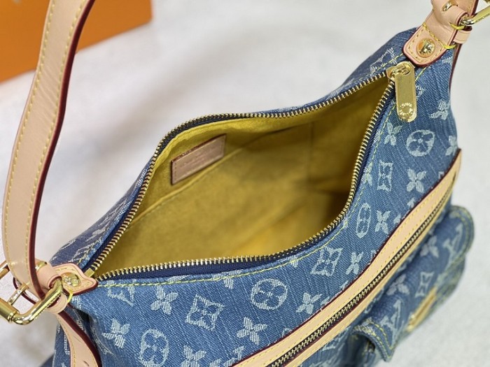 Louis Vuitton Handbags 009 (2022)