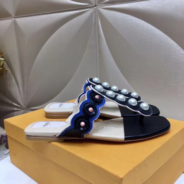 Fendi Slipper Women Shoes 0024