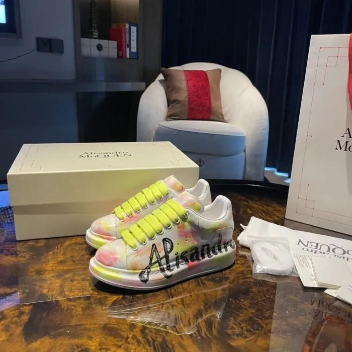 Super High End Alexander McQueen Men And Women Shoes 0014 (2021)