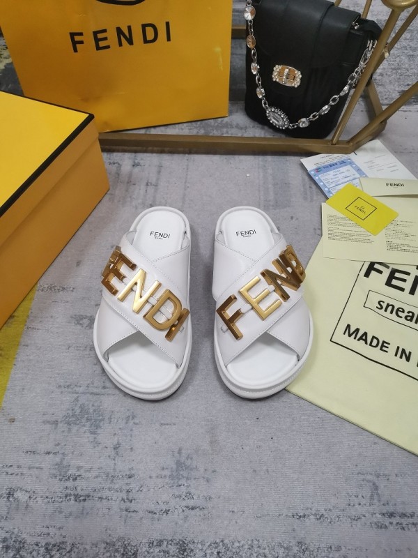 Fendi Slippers Women Shoes 003（2022）