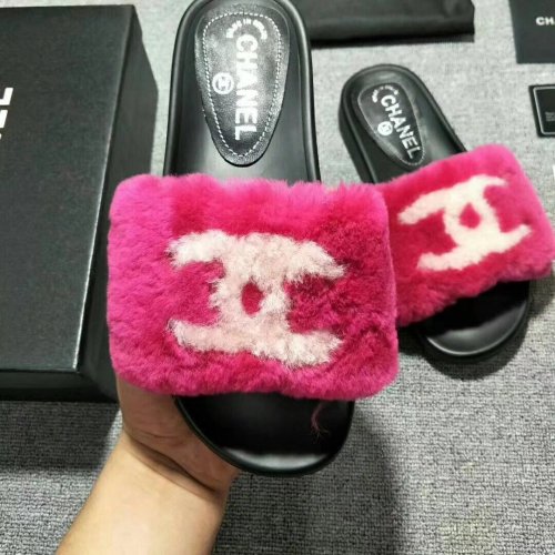 Chanel Hairy slippers 002