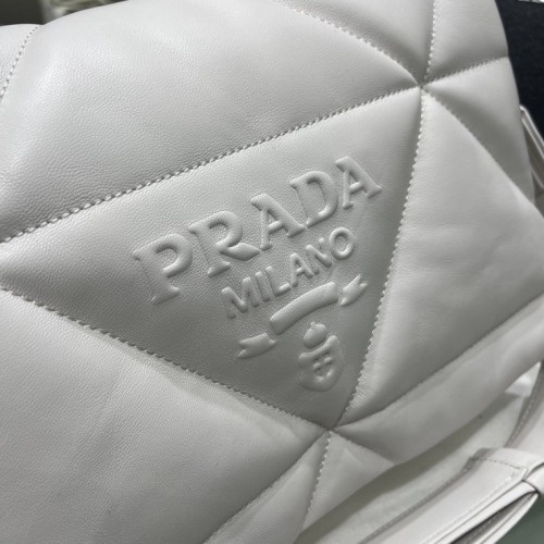 Prada Super High End Handbags 0018 (2022)