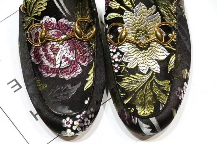 Gucci Slipper Women Shoes 0059