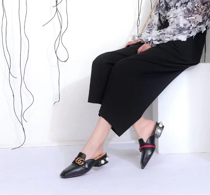 Gucci Slipper Women Shoes 0068