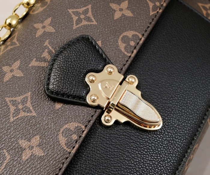 Louis Vuitton Handbags 0019 (2022)