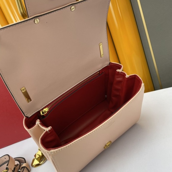 Givenchy Handbags 002（2022）