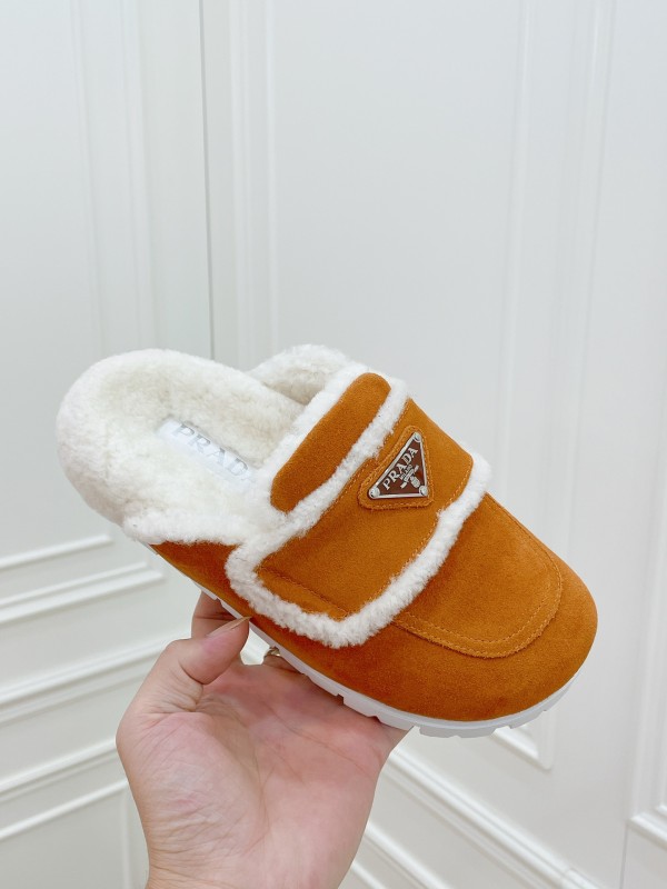 Prada Hairy slippers 0022 (2021)
