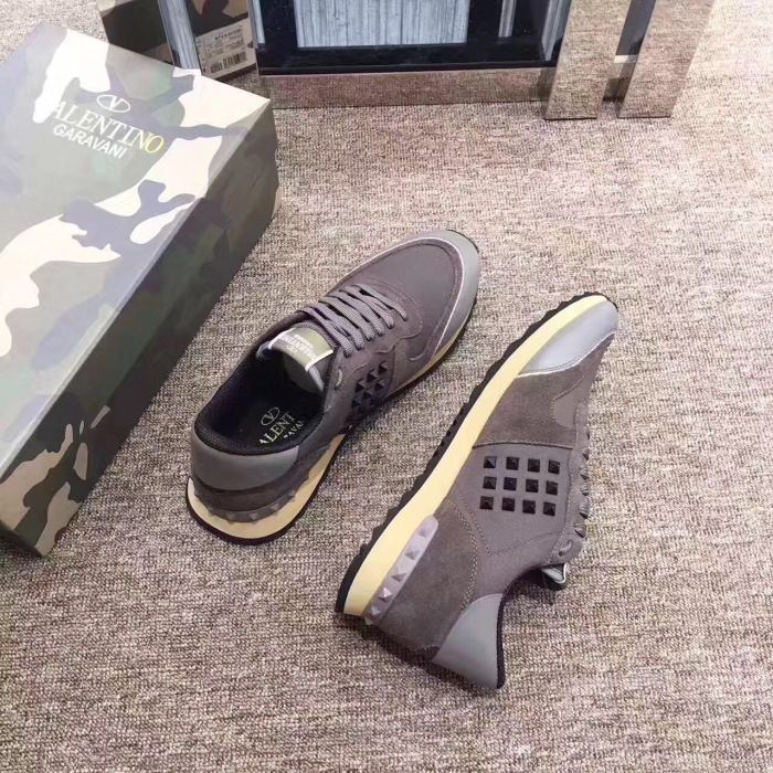 Valentino Studded Suede & Nylon Men and Women Sneakers-008