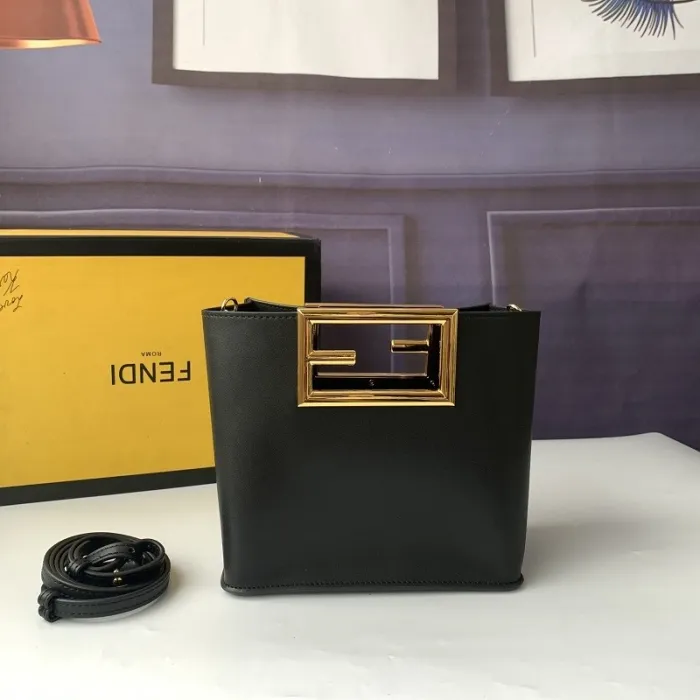 Fendi Handbag 0056（2021）
