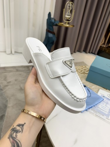 PRADA Slipper Women Shoes 001（2021）