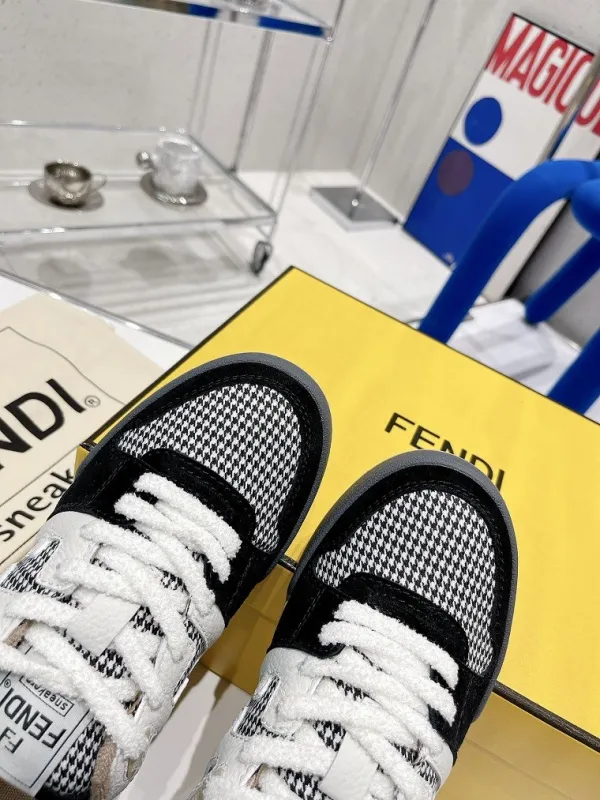 Super High End Prada Men And Women Shoes 001 (2022)